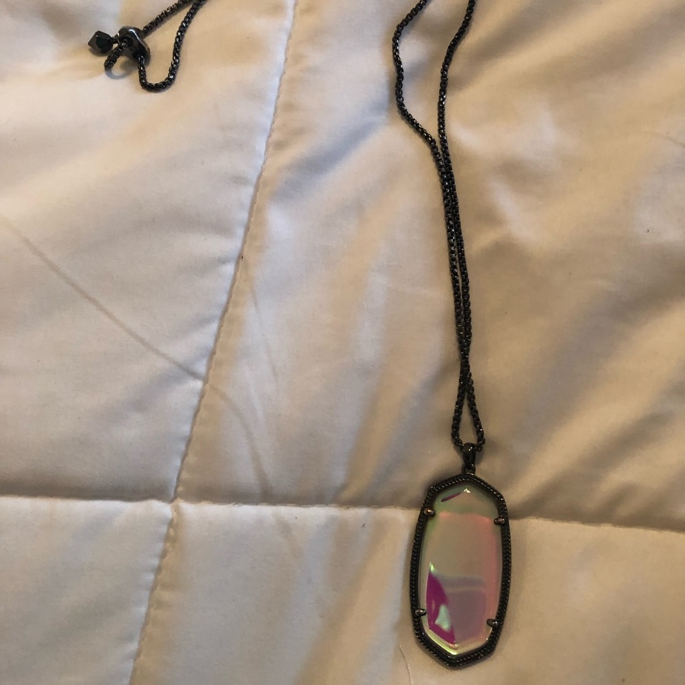 Kendra Scott long necklace